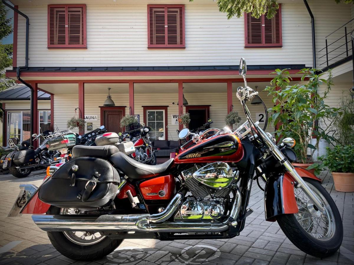 Aleksandri Guesthouse Pärnu Dış mekan fotoğraf
