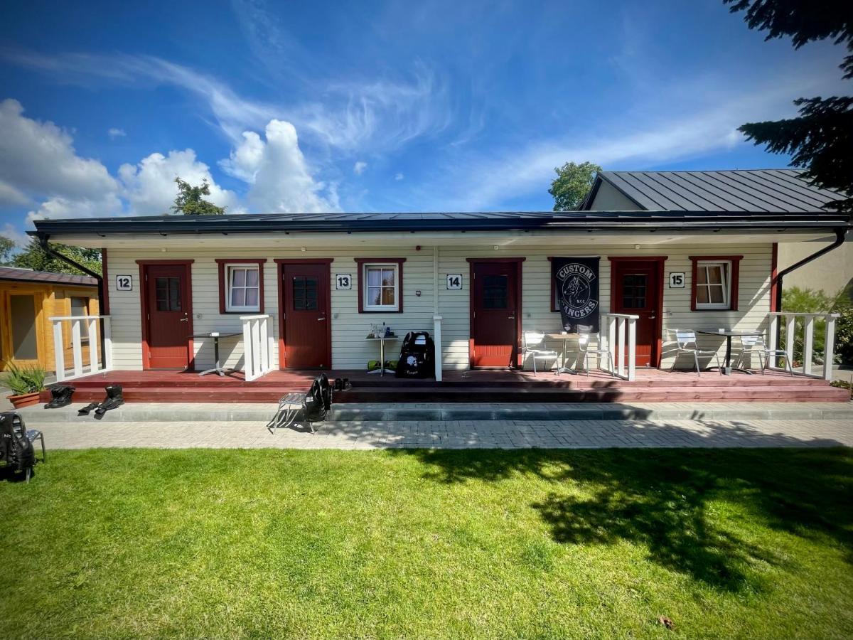 Aleksandri Guesthouse Pärnu Dış mekan fotoğraf