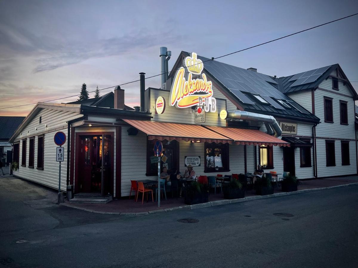 Aleksandri Guesthouse Pärnu Dış mekan fotoğraf
