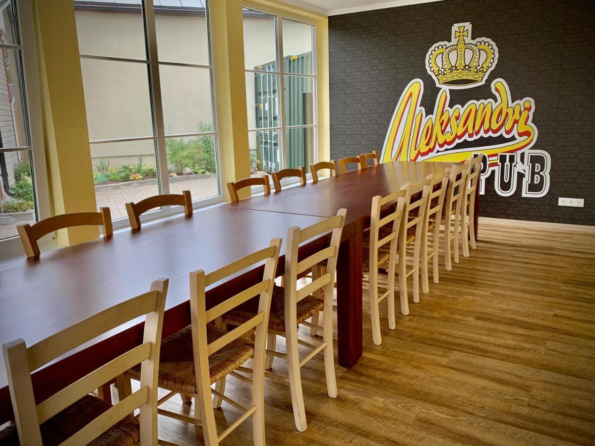Aleksandri Guesthouse Pärnu Dış mekan fotoğraf