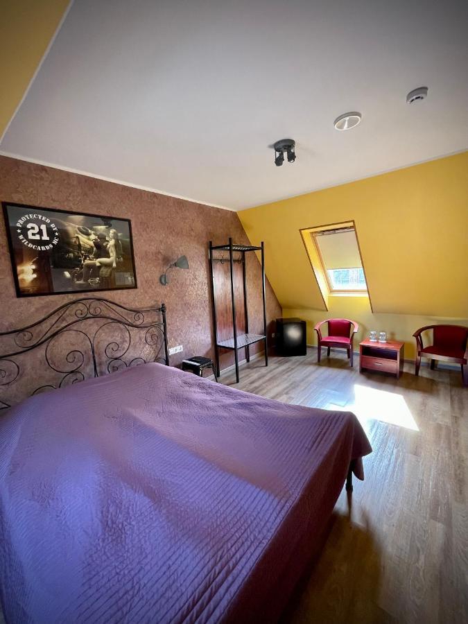 Aleksandri Guesthouse Pärnu Dış mekan fotoğraf