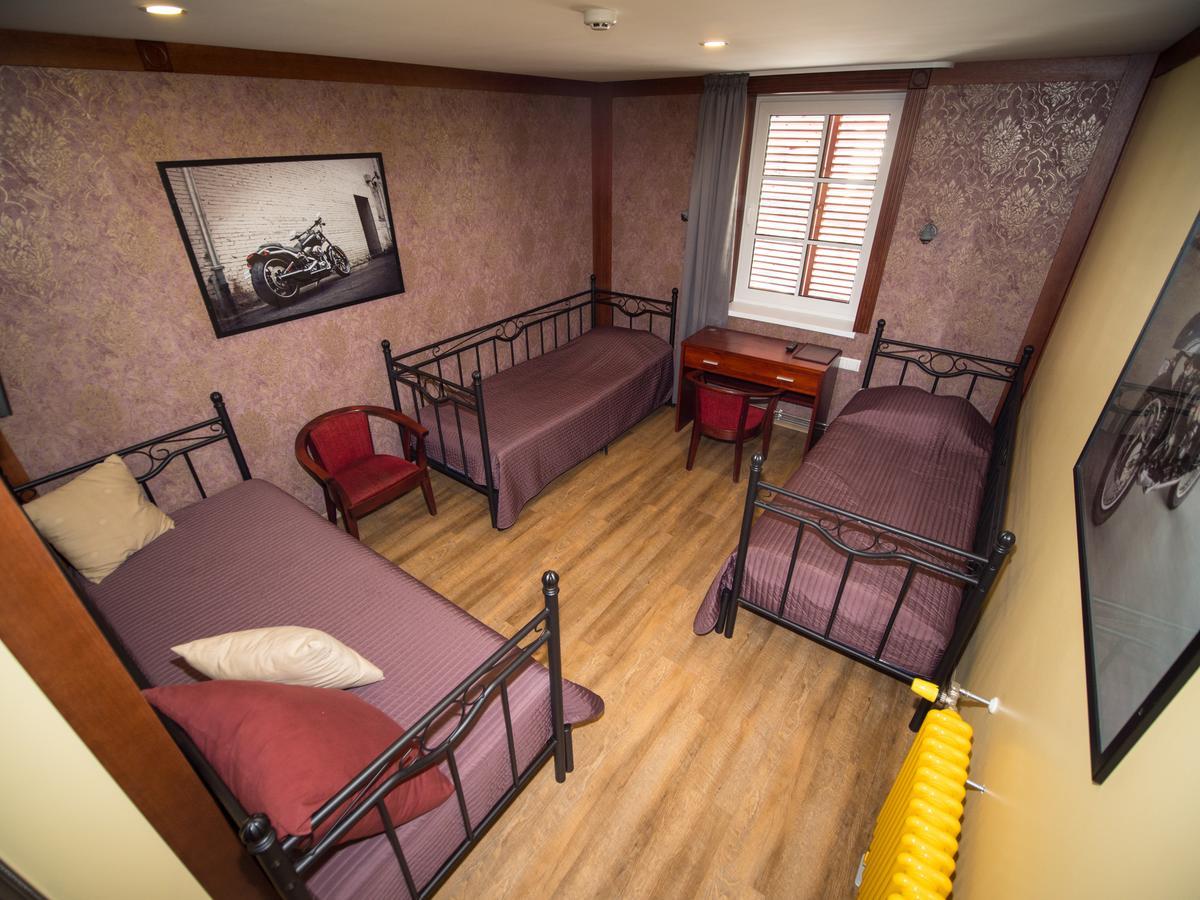Aleksandri Guesthouse Pärnu Dış mekan fotoğraf