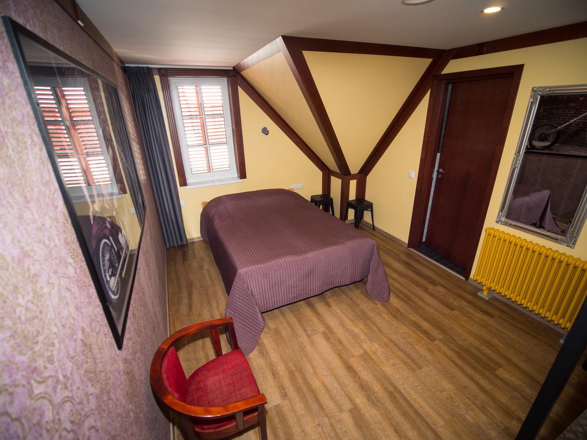 Aleksandri Guesthouse Pärnu Dış mekan fotoğraf